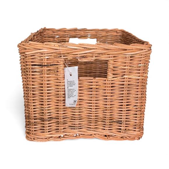 IKEA TRUMMIS Handmade Rattan Basket, 9 ¾x13 ¾x7 ¾ " - Picture 2 of 4